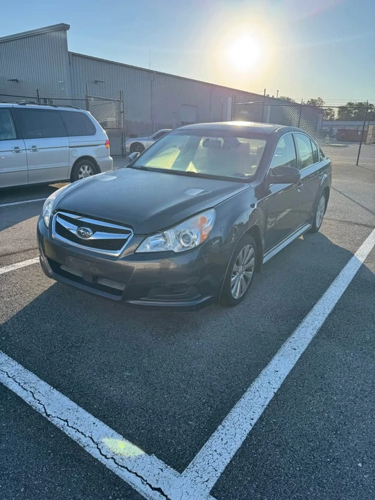 2010 Subaru Legacy 5th Gen - Image 2 of 11