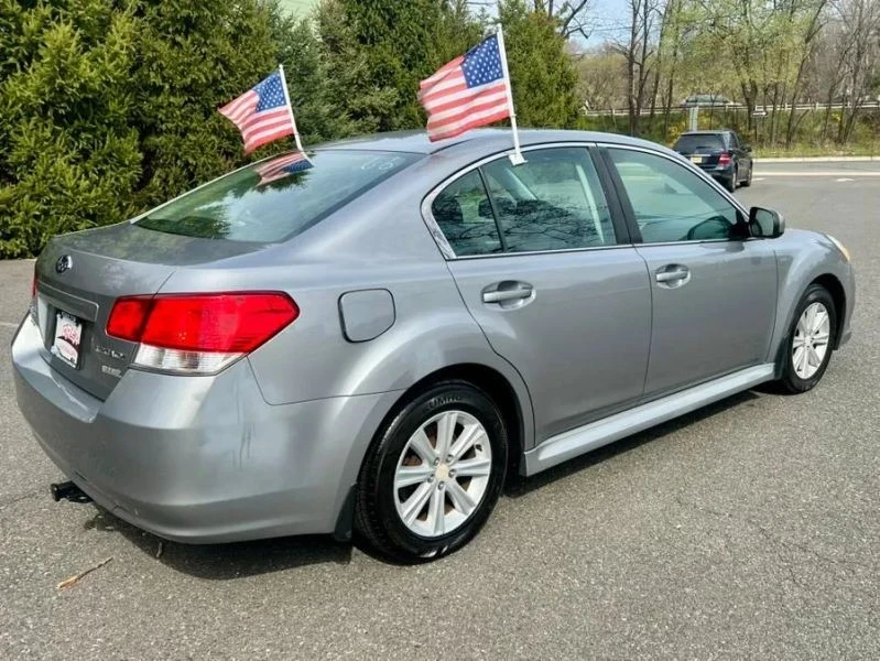 2010 Subaru Legacy 5th Gen - Image 11 of 12