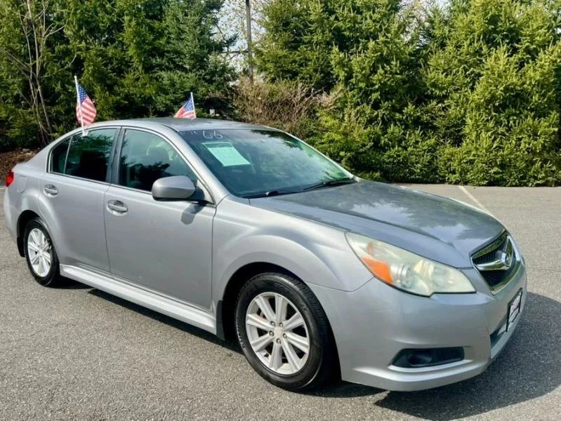 2010 Subaru Legacy 5th Gen - Image 2 of 12