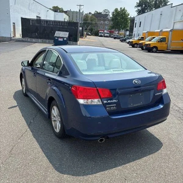 2010 Subaru Legacy 5th Gen - Image 2 of 4