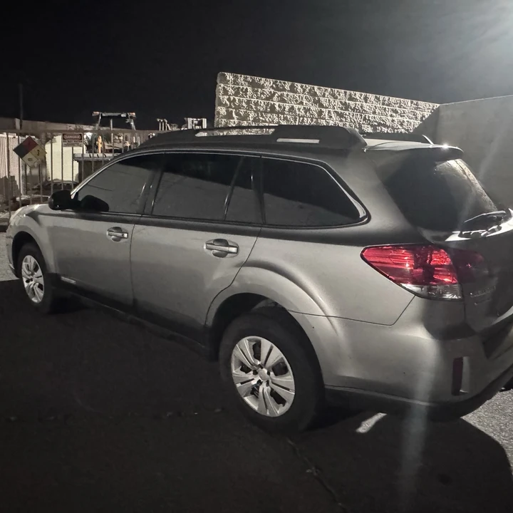 2010 Subaru Outback 4th Gen - Image 2 of 8