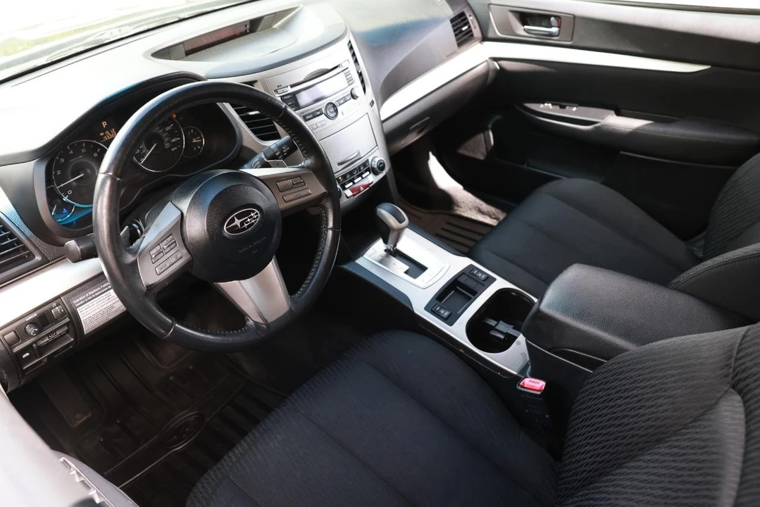 2010 Subaru Outback 4th Gen - Image 4 of 21