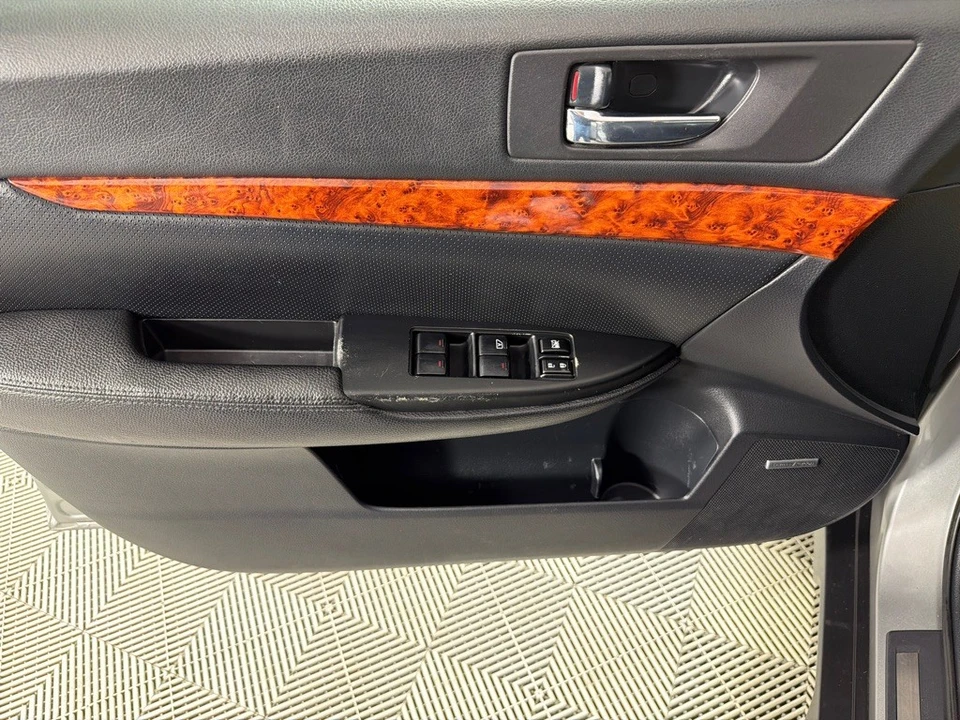 2010 Subaru Outback 4th Gen - Image 9 of 12