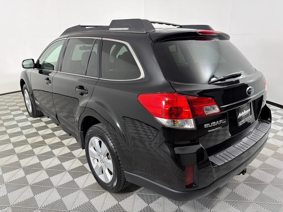 2010 Subaru Outback 4th Gen - Image 8 of 12