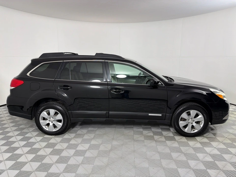 2010 Subaru Outback 4th Gen - Image 4 of 12