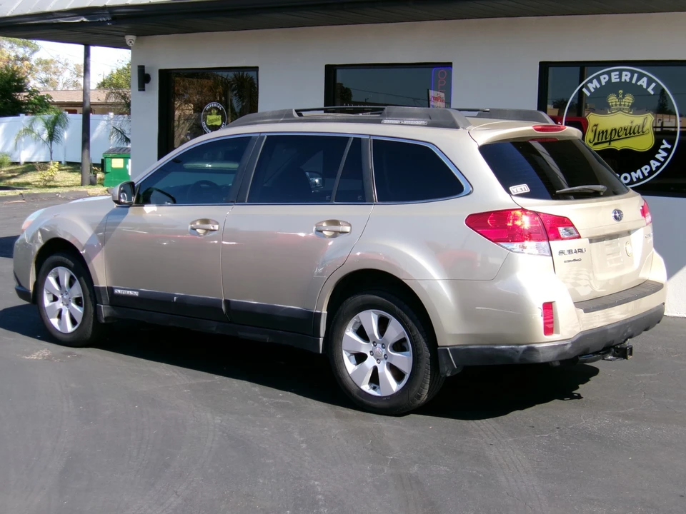 2010 Subaru Outback 4th Gen - Image 7 of 20