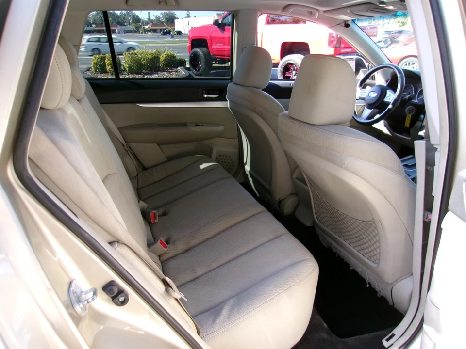 2010 Subaru Outback 4th Gen - Image 13 of 20
