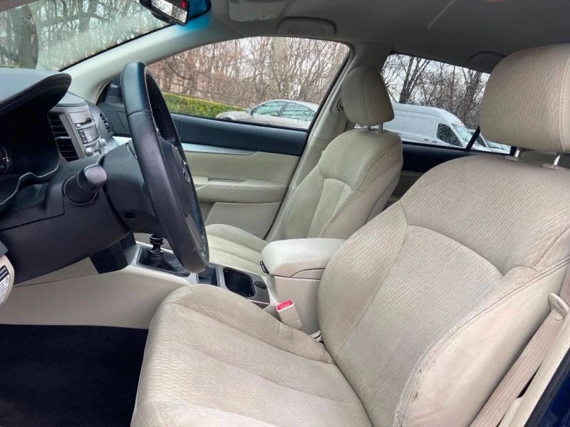 2010 Subaru Outback 4th Gen - Image 11 of 12