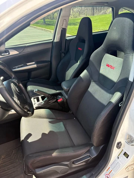 2010 Subaru Impreza - Image 10 of 15