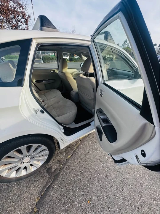 2010 Subaru Impreza 3rd Gen - Image 9 of 13