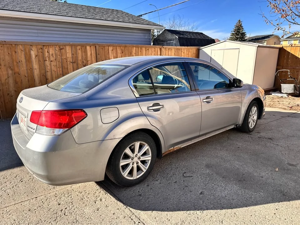 2010 Subaru Legacy 5th Gen - Image 3 of 13