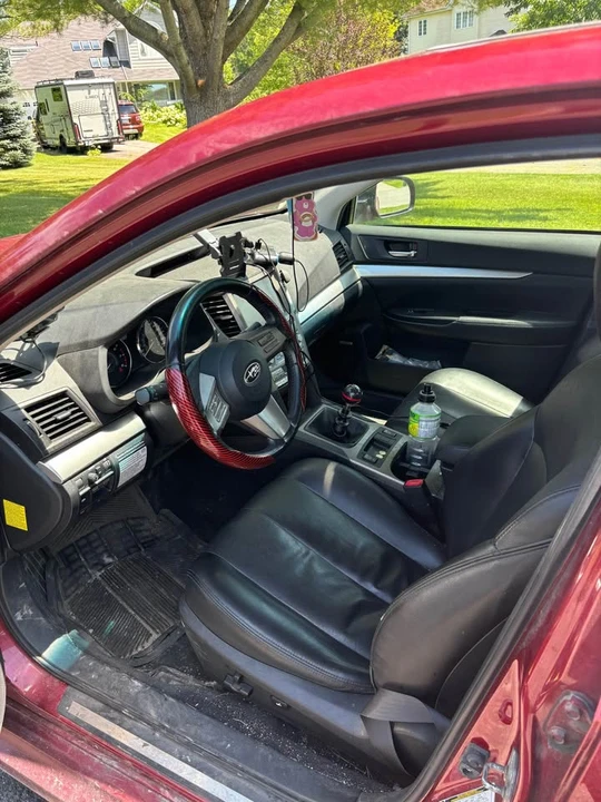 2010 Subaru Legacy 5th Gen - Image 2 of 3