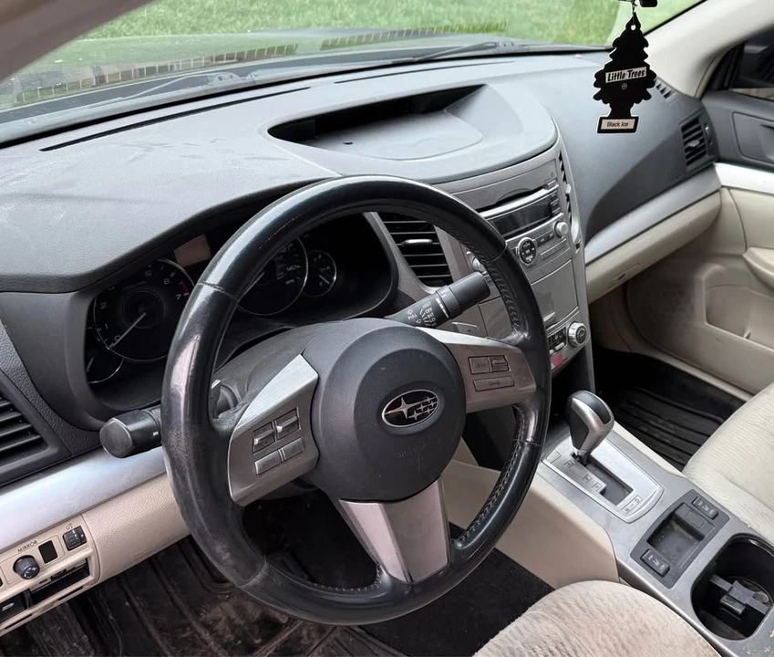 2010 Subaru Legacy 5th Gen - Image 6 of 8