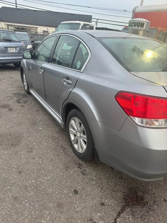 2010 Subaru Legacy 5th Gen - Image 11 of 13