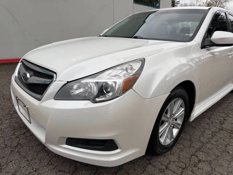 2010 Subaru Legacy 5th Gen - Image 3 of 19