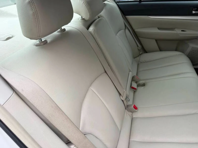 2010 Subaru Legacy 5th Gen - Image 14 of 19