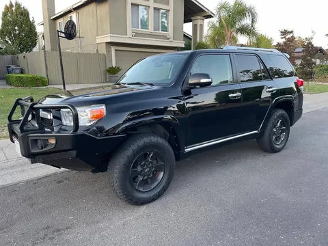 2010 Toyota 4Runner SR5 4X4