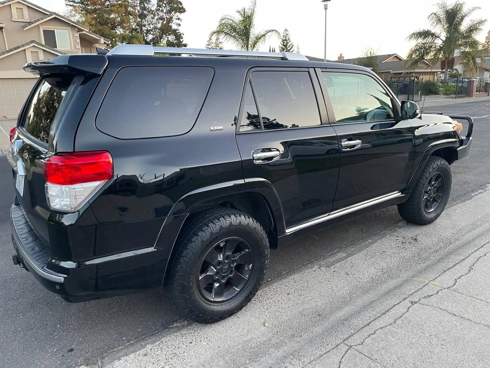 2010 Toyota 4Runner 5th Gen - Image 3 of 7
