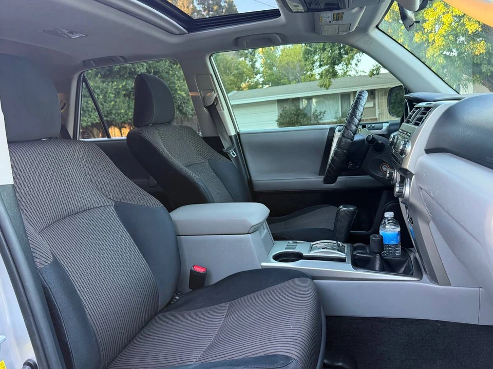 2010 Toyota 4Runner 5th Gen - Image 18 of 24
