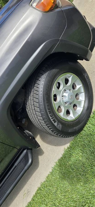 2010 Toyota 4Runner 5th Gen - Image 10 of 23