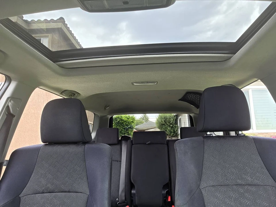 2010 Toyota 4Runner 5th Gen - Image 3 of 23