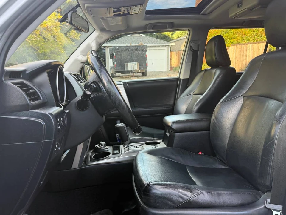 2010 Toyota 4Runner 5th Gen - Image 11 of 22