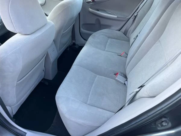 2010 Toyota Corolla 10th Gen - Image 18 of 21