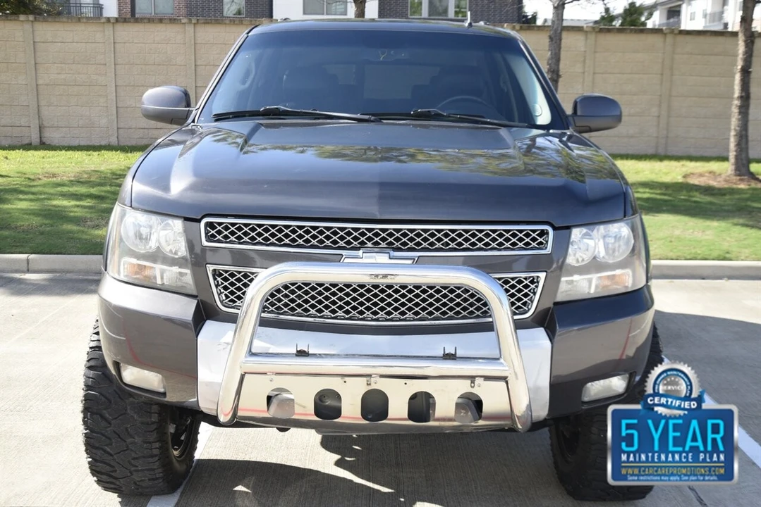 2010 Chevrolet Tahoe 3rd Gen - Image 2 of 4