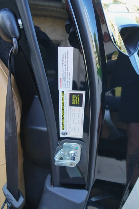 2010 Tesla Roadster - Image 30 of 31