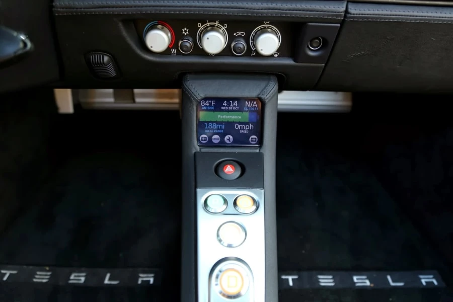 2010 Tesla Roadster - Image 4 of 12