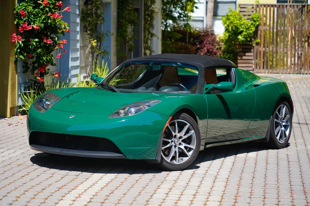 2010 Tesla Roadster - Image 3 of 31