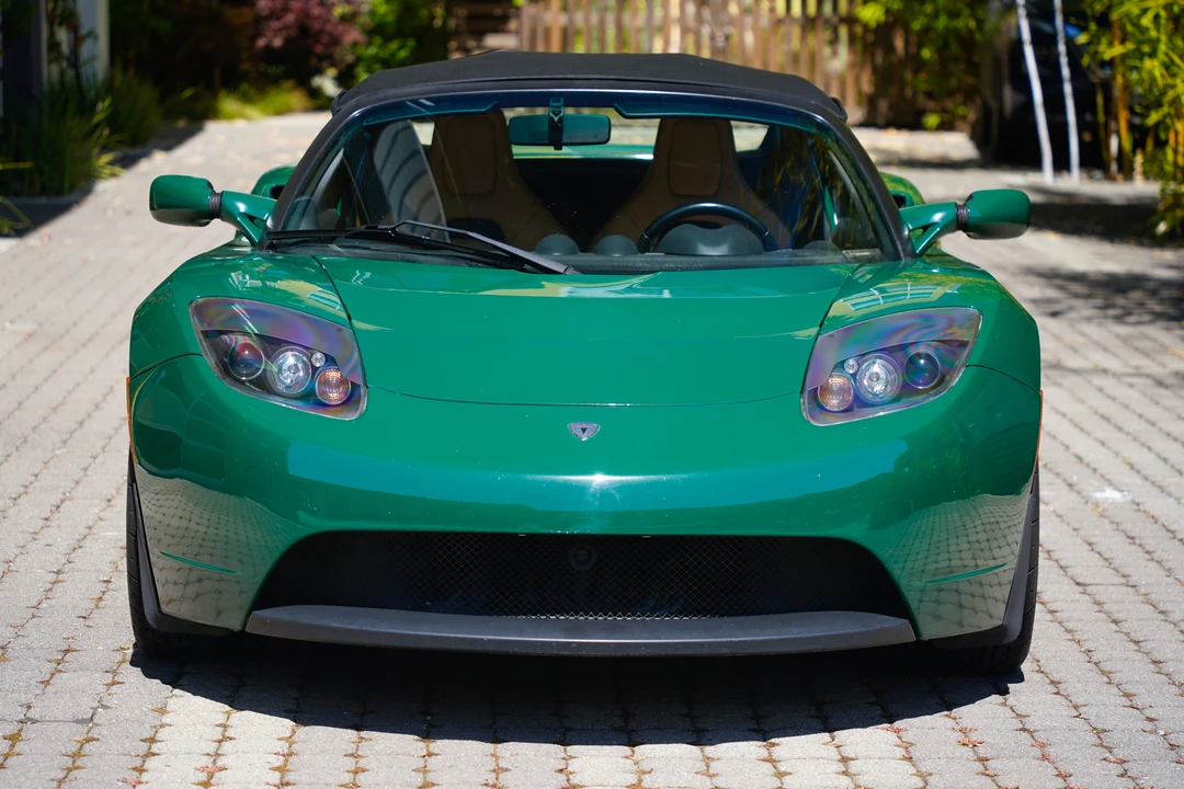 2010 Tesla Roadster - Image 4 of 31