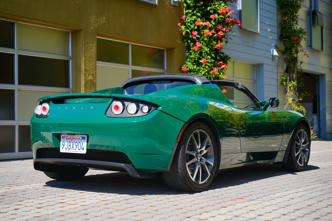 2010 Tesla Roadster - Image 6 of 31