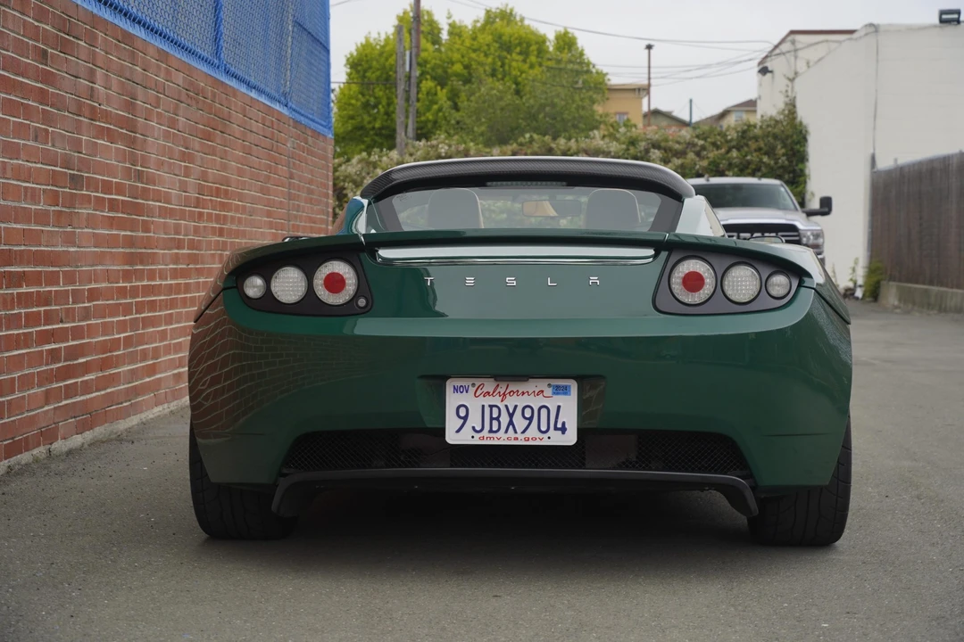2010 Tesla Roadster - Image 17 of 31
