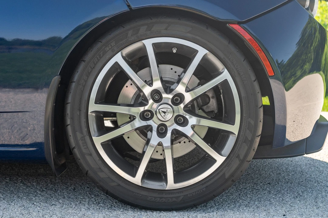 2010 Tesla Roadster - Image 25 of 31
