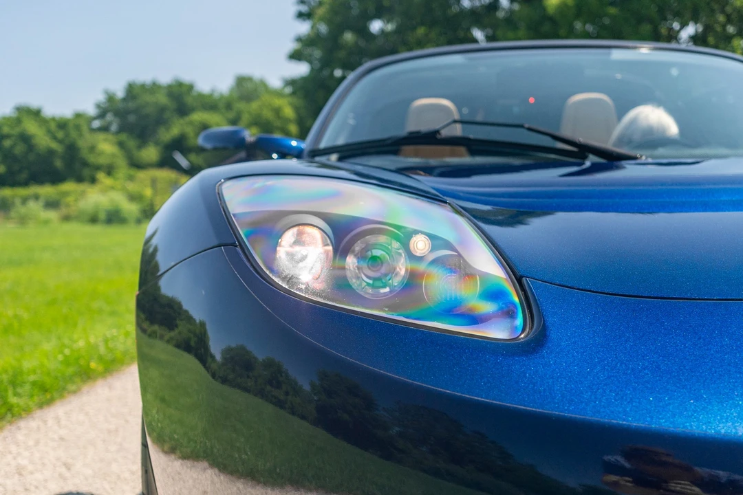 2010 Tesla Roadster - Image 19 of 31