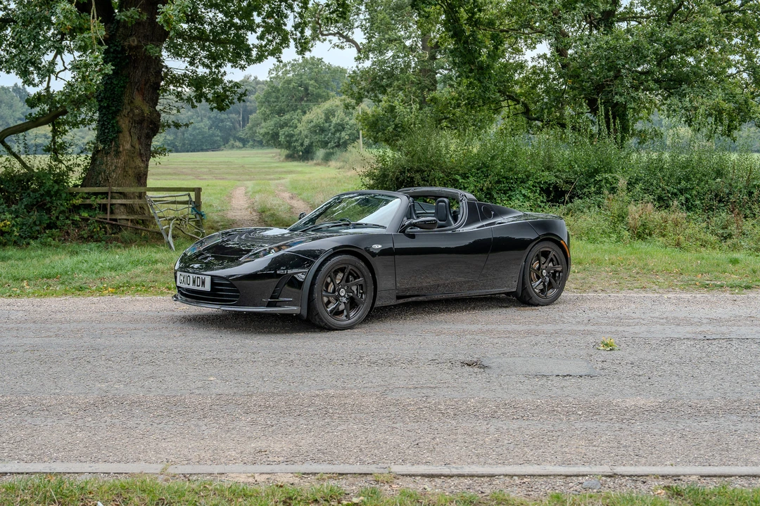 2010 Tesla Roadster - Image 10 of 31