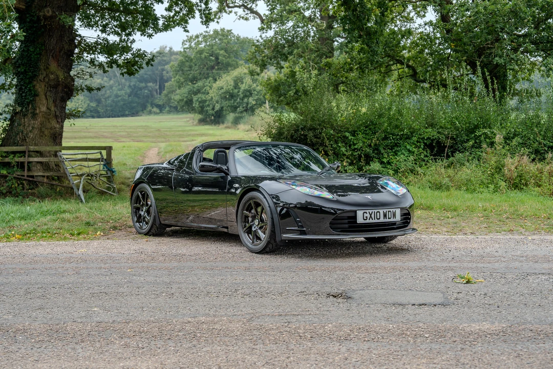 2010 Tesla Roadster - Image 3 of 31
