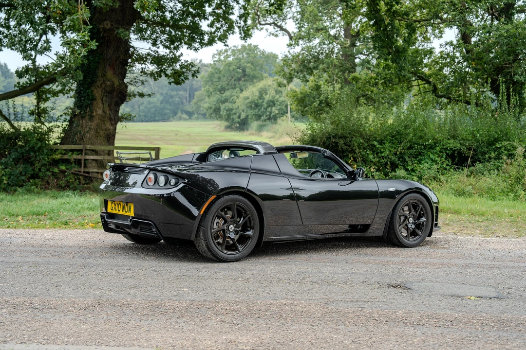 2010 Tesla Roadster - Image 5 of 31
