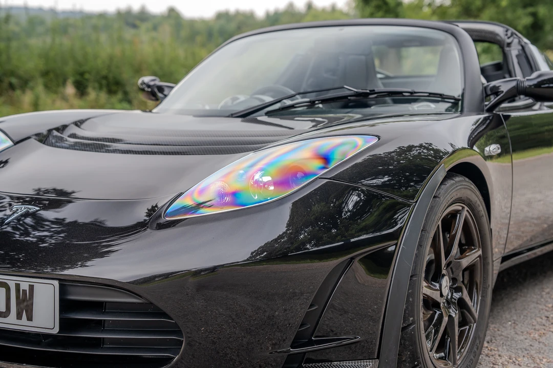 2010 Tesla Roadster - Image 19 of 31