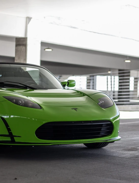 2010 Tesla Roadster - Image 31 of 31