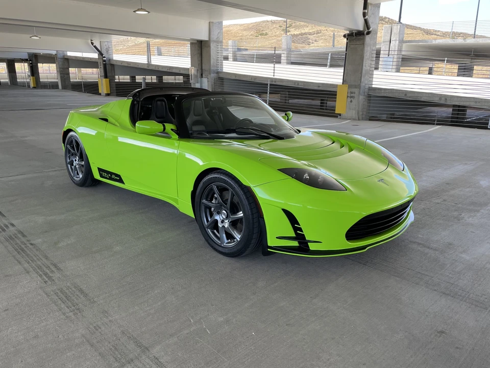 2010 Tesla Roadster - Image 3 of 31
