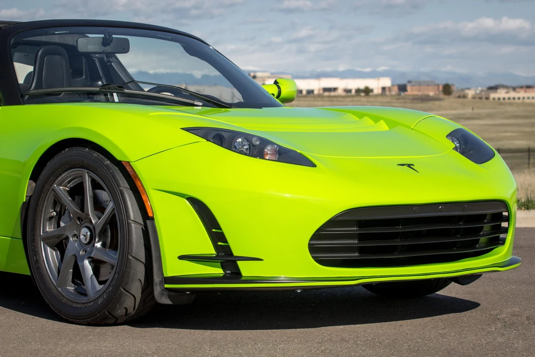 2010 Tesla Roadster - Image 30 of 31