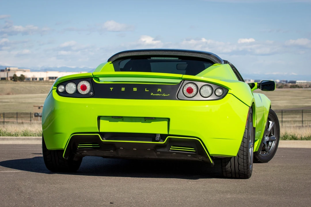 2010 Tesla Roadster - Image 19 of 31
