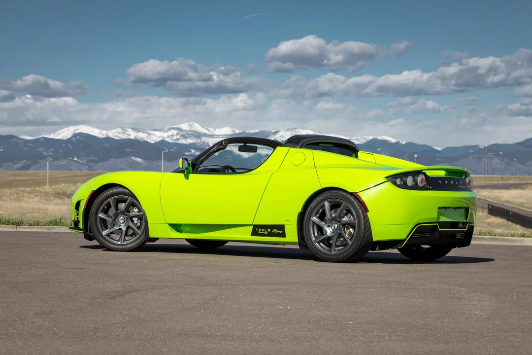 2010 Tesla Roadster - Image 15 of 31