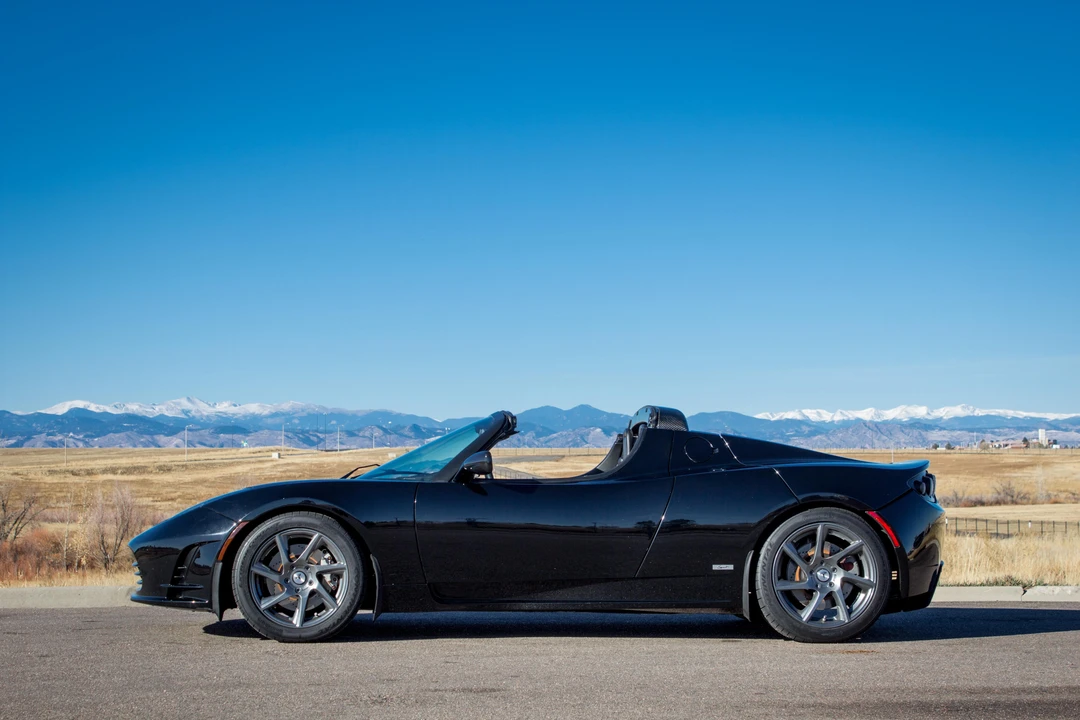 2010 Tesla Roadster - Image 9 of 31