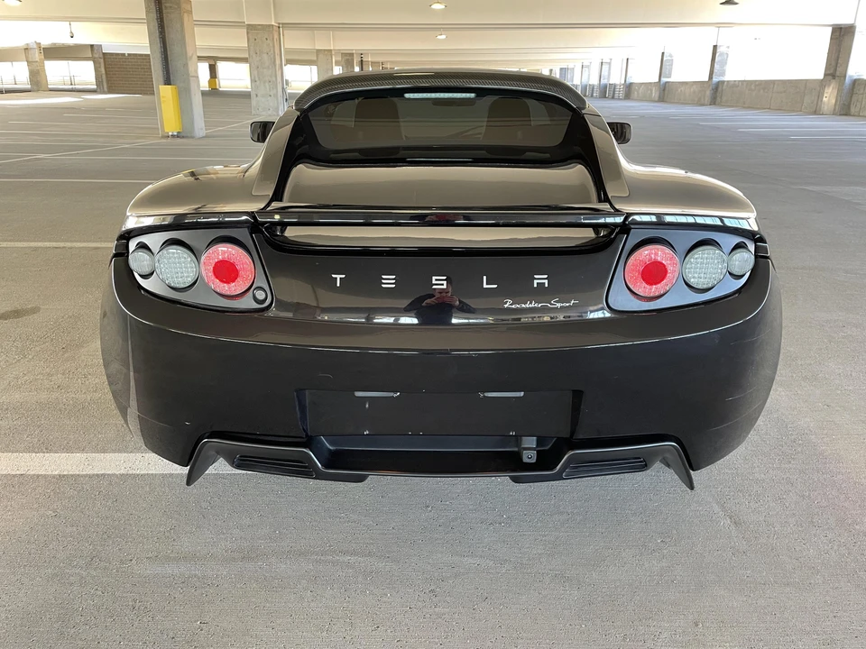 2010 Tesla Roadster - Image 25 of 31