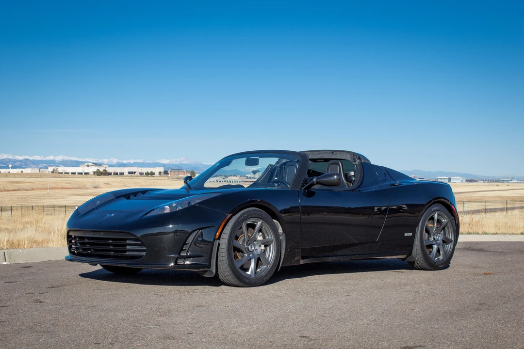 2010 Tesla Roadster - Image 7 of 31
