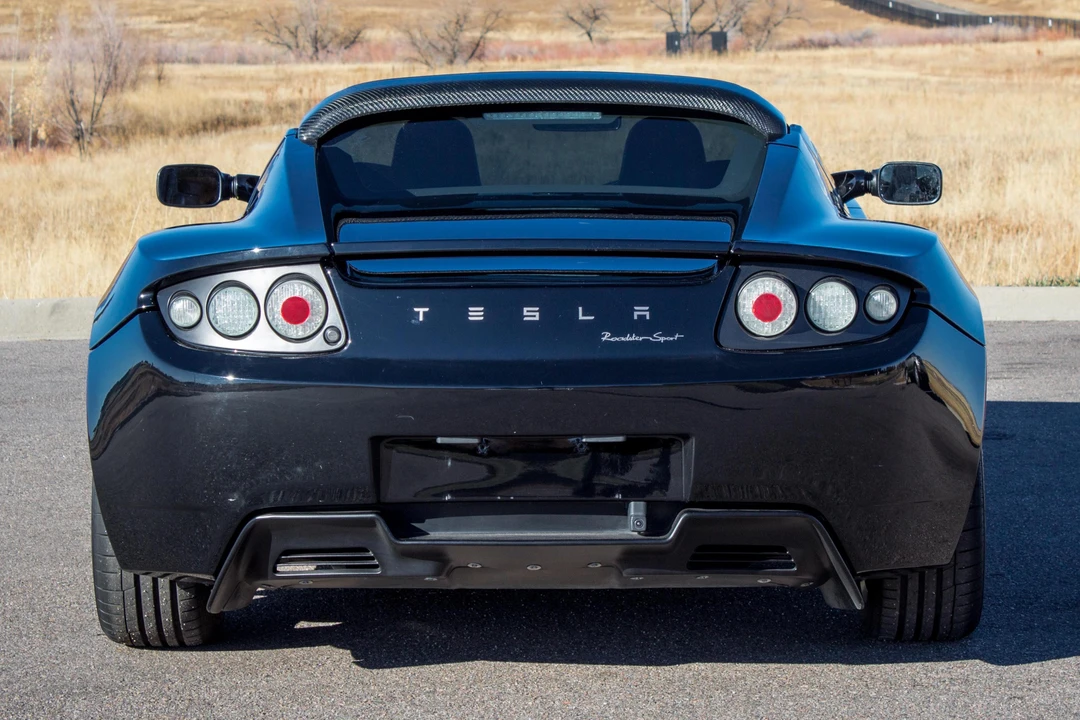 2010 Tesla Roadster - Image 5 of 31