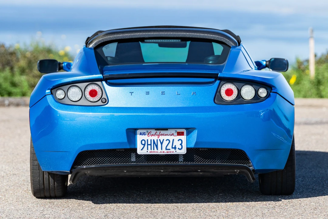 2010 Tesla Roadster - Image 12 of 31